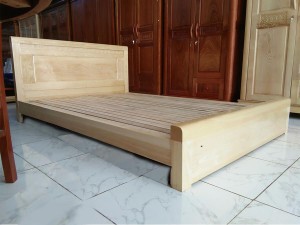 Giường kẻ khung 1m60 gỗ sồi nga GSV10